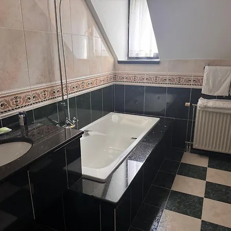 Appartamento Baroque Alpine Retreat At The Historic Premetovc Škofja Loka