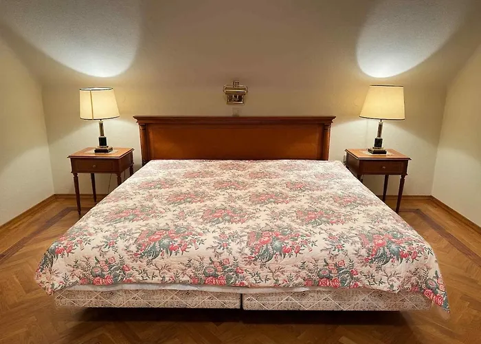 Baroque Alpine Retreat At The Historic Premetovc Apartman